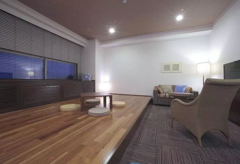 Hotelli Spa Resort Hawaiians Monolith Tower