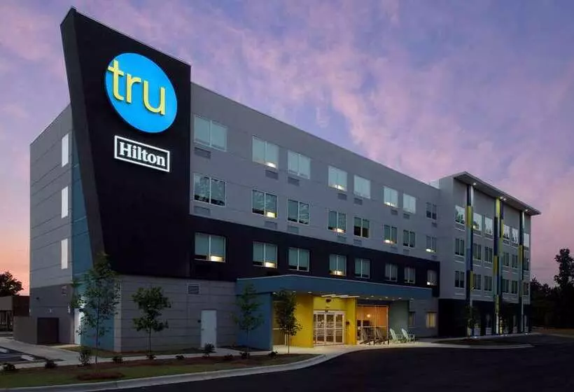 هتل Tru By Hilton Tallahassee Central
