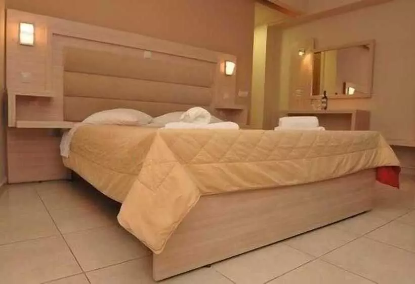 Zante Plaza Hotel & Apartments