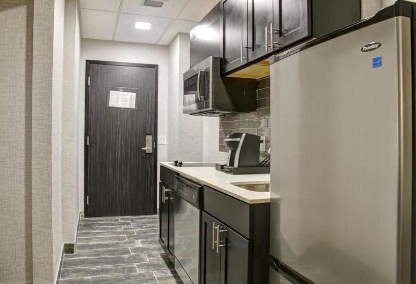 Отель Luminn  Minneapolis, Ascend  Collection