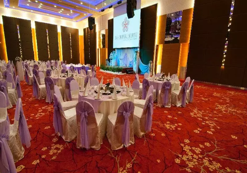 Swiss Garden Residency 1