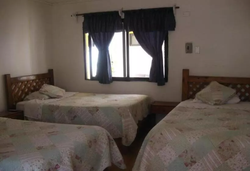 Retkeilymaja Hostal Michel