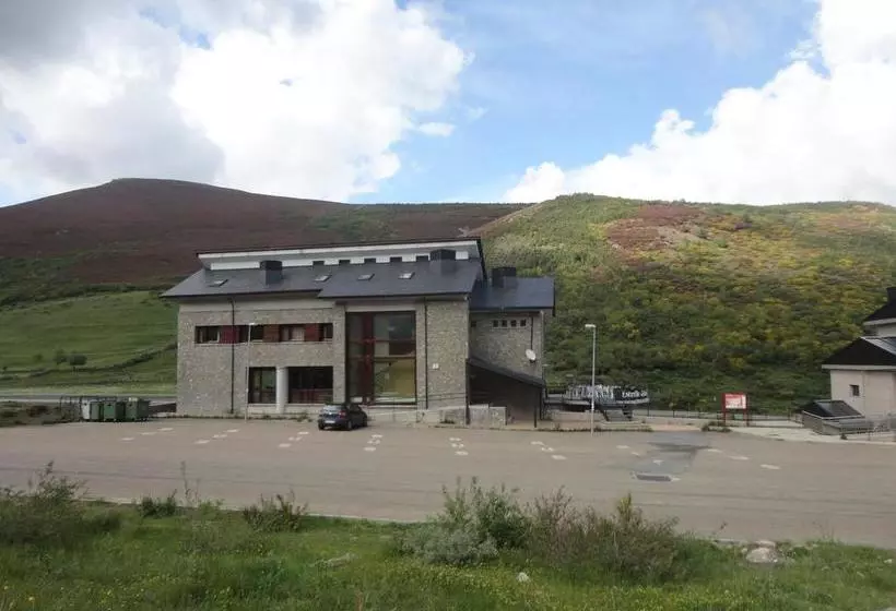 Albergue Octavio álvarez Carballo