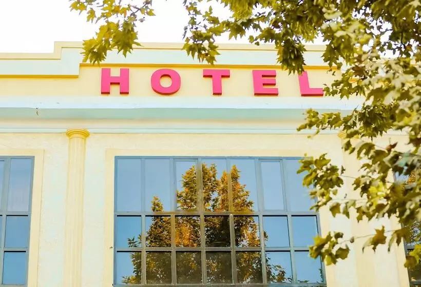 Aamiaismajoitus (B&B) Reikartz Kokand