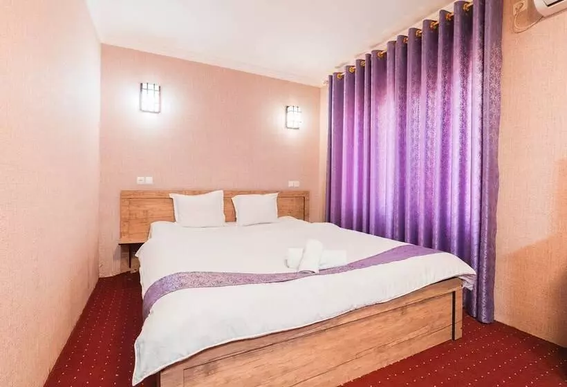 Aamiaismajoitus (B&B) Reikartz Kokand