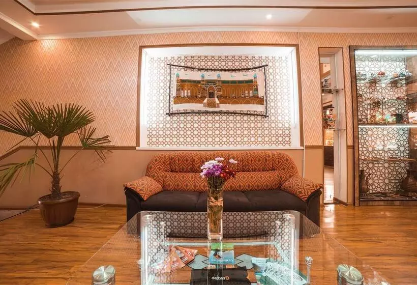 Aamiaismajoitus (B&B) Reikartz Kokand