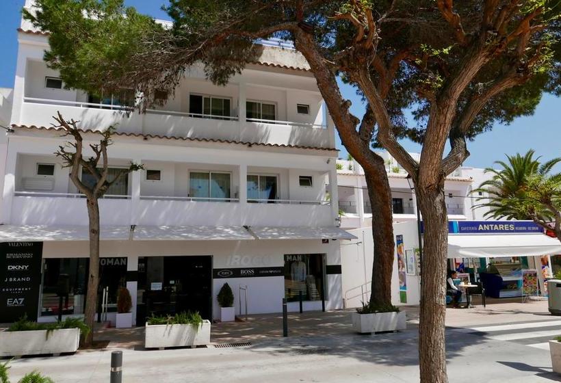 Hostal De La Caravel.la