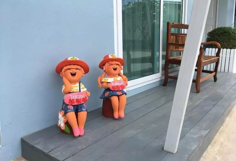 ホテル Baan Sabuy Jung