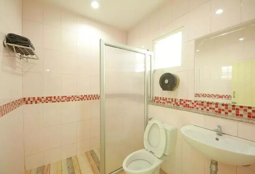 ホテル Baan Sabuy Jung