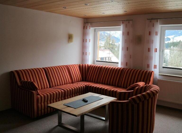 בית מלון כפרי Bellevue