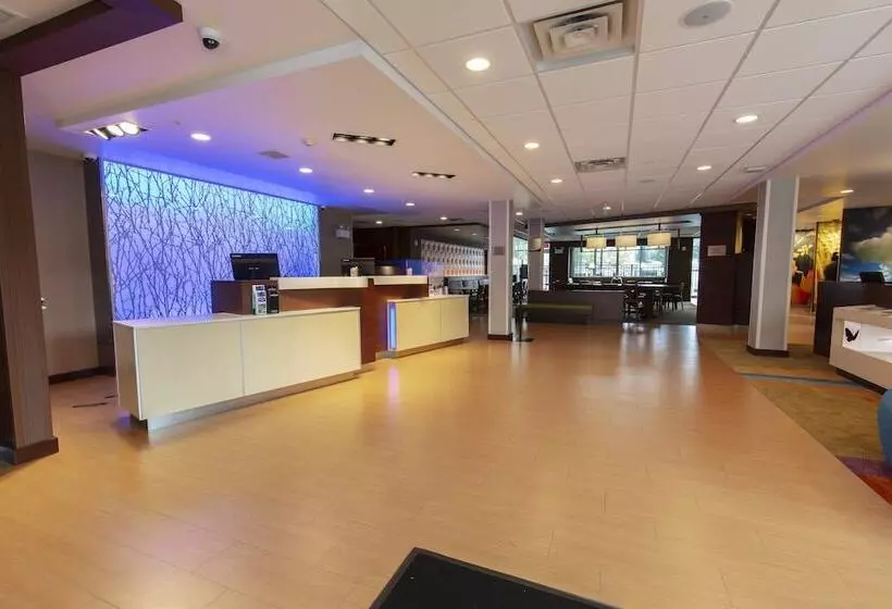 Hotelli Fairfield Inn & Suites By Marriott Atlanta Woodstock