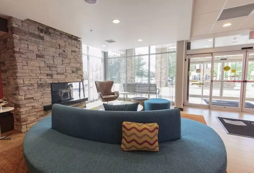 Hotelli Fairfield Inn & Suites By Marriott Atlanta Woodstock