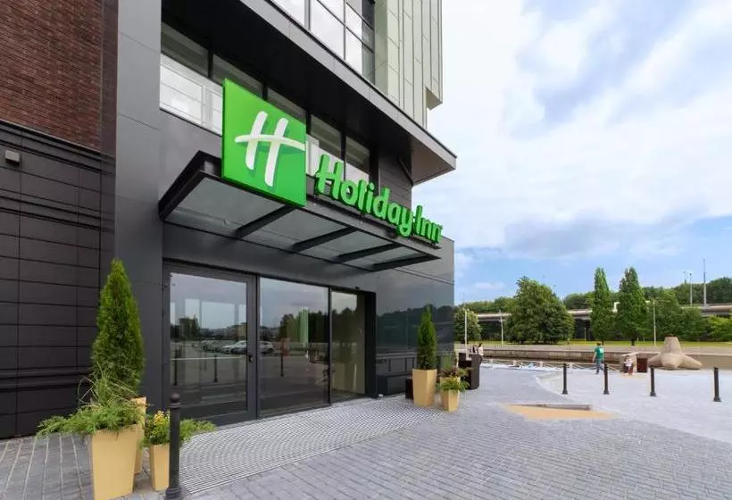 ホテル холидей инн калининград