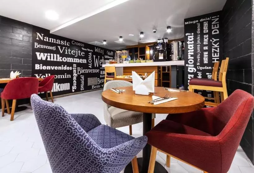 ホテル холидей инн калининград