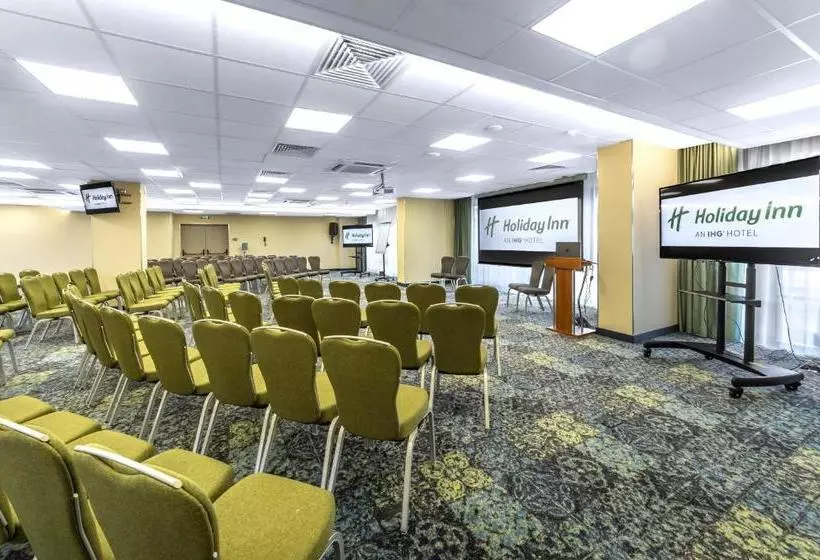 ホテル холидей инн калининград