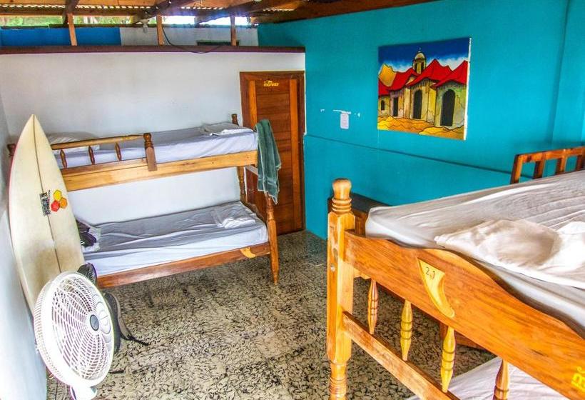 فندق Magnific Rock   Surf Resort & Yoga Retreat Nicaragua