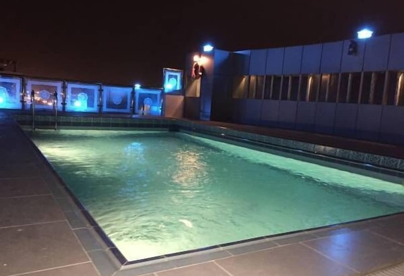 هتل Mira Suites Albasateen