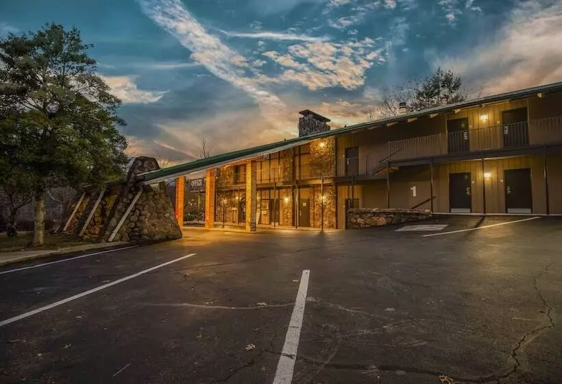 Hotelli Tremont Lodge & Resort