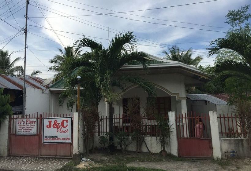 Hostel J & C Guesthouse