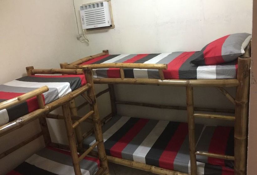 Hostel J & C Guesthouse