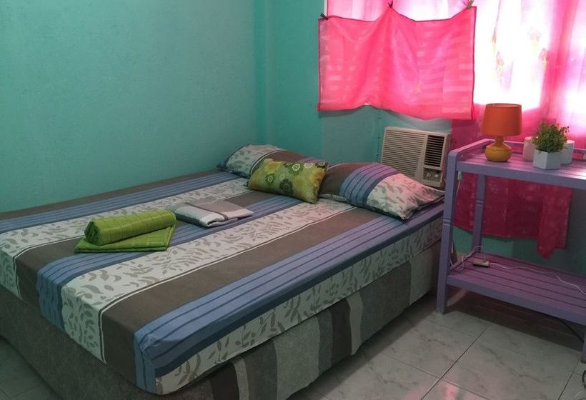 Hostel J & C Guesthouse