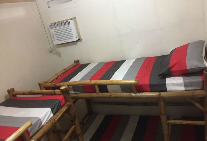 Hostel J & C Guesthouse