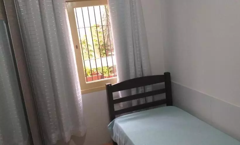 Aamiaismajoitus (B&B) Casa Das Flores