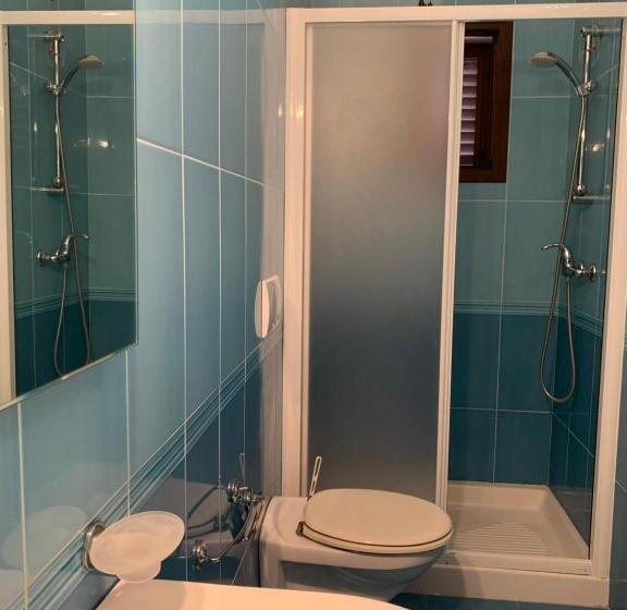 مبيت وإفطار Costa Blu