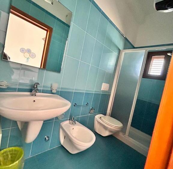 مبيت وإفطار Costa Blu