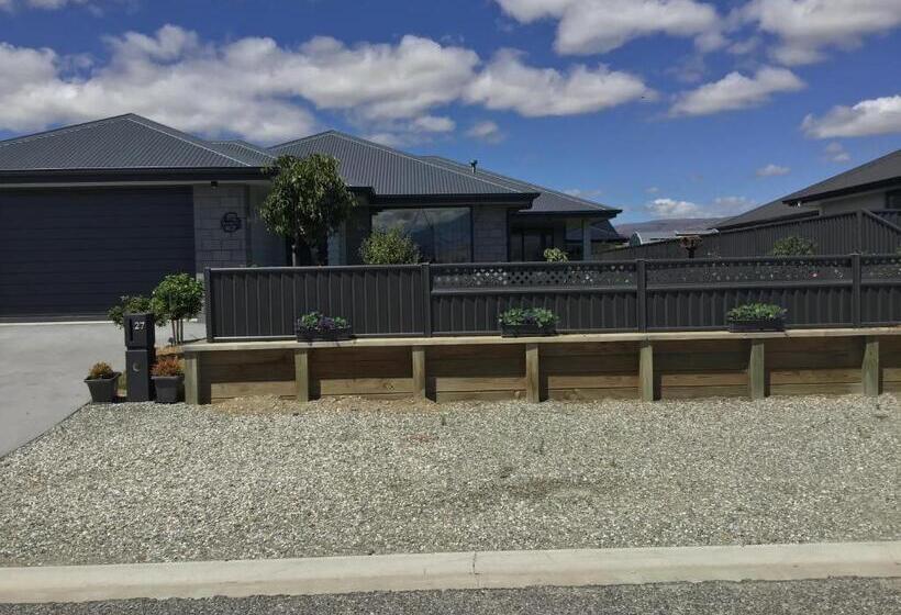 Bed and Breakfast Sabai Sabai 27