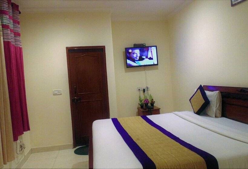 تختخواب و صبحانه Sehrawat Inn