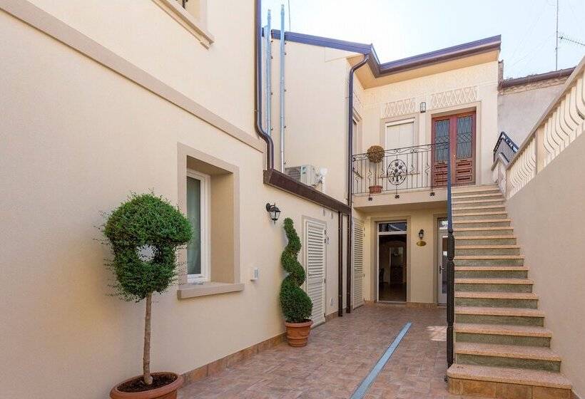 צימר Villa Cavour