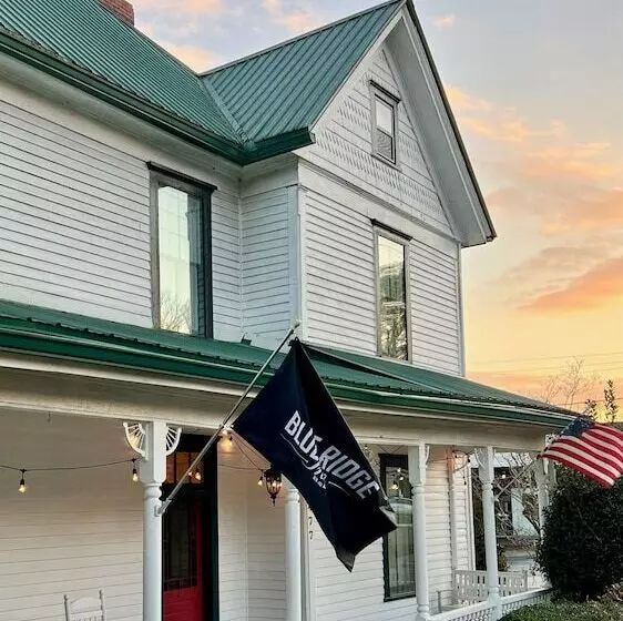 Blue Ridge Inn Bed & Breakfast