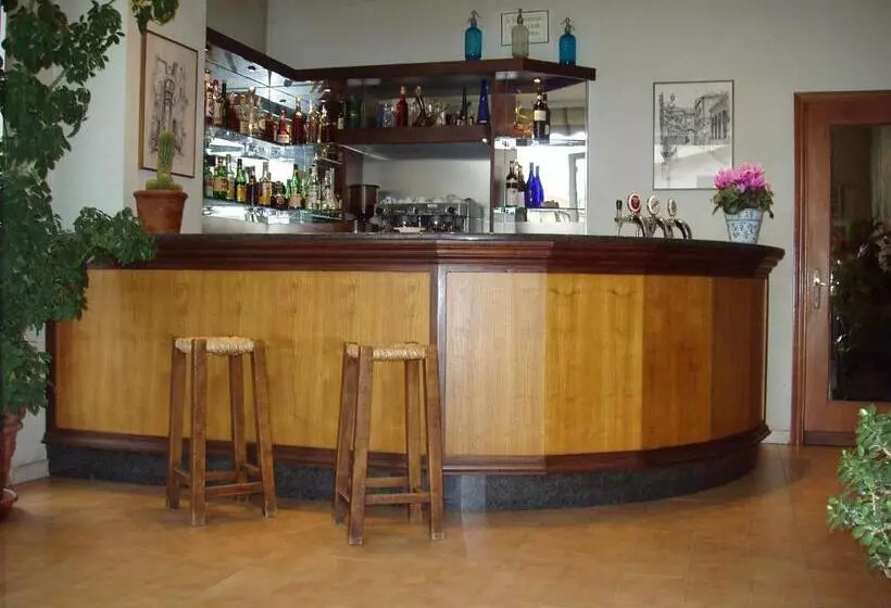 ホテル Albergo Ristorante Taverna Dalla Lisina
