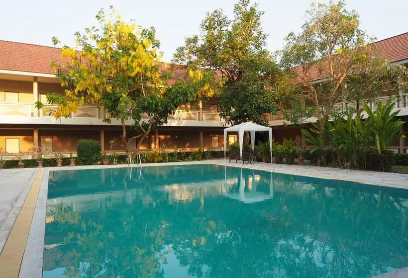 ホテル Chaiyaphum Park