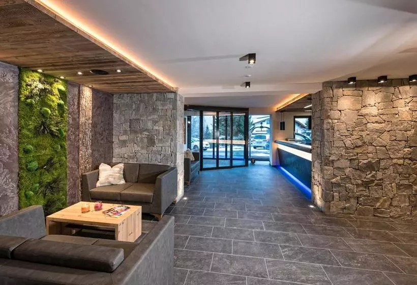 Hotelli Das Naturjuwel