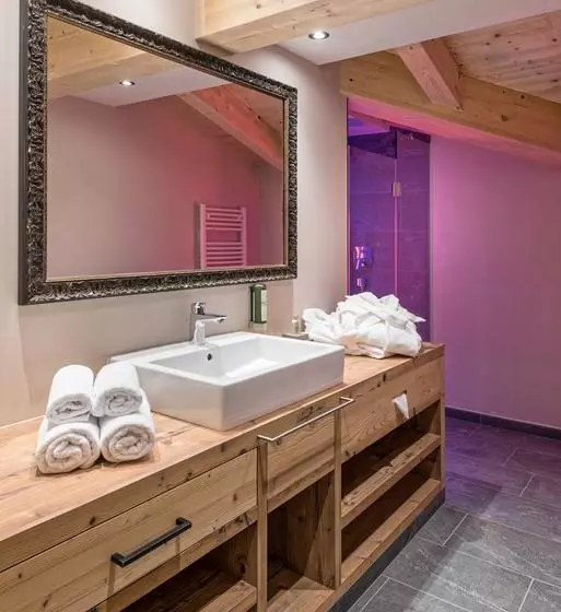 Hotelli Das Naturjuwel