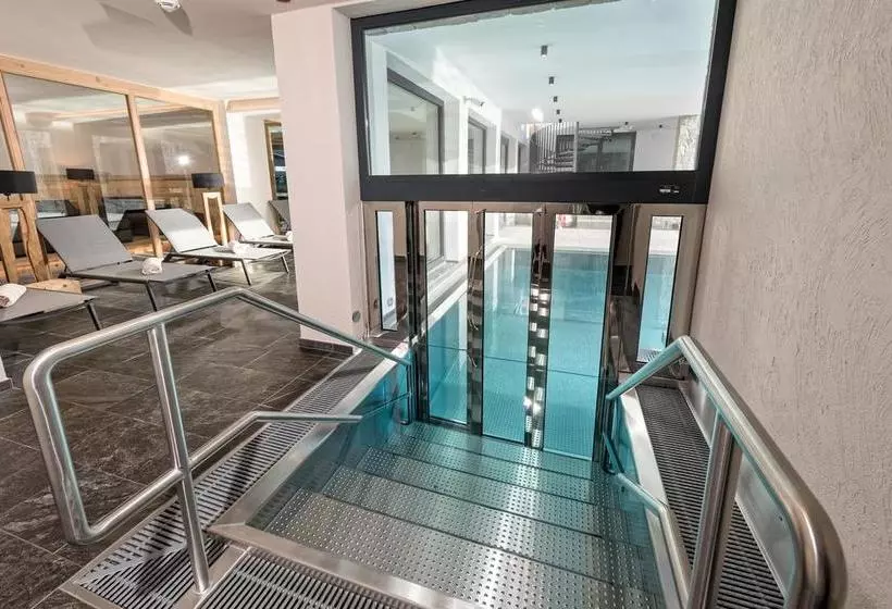 Hotelli Das Naturjuwel