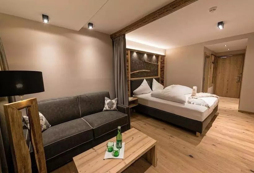 Hotelli Das Naturjuwel