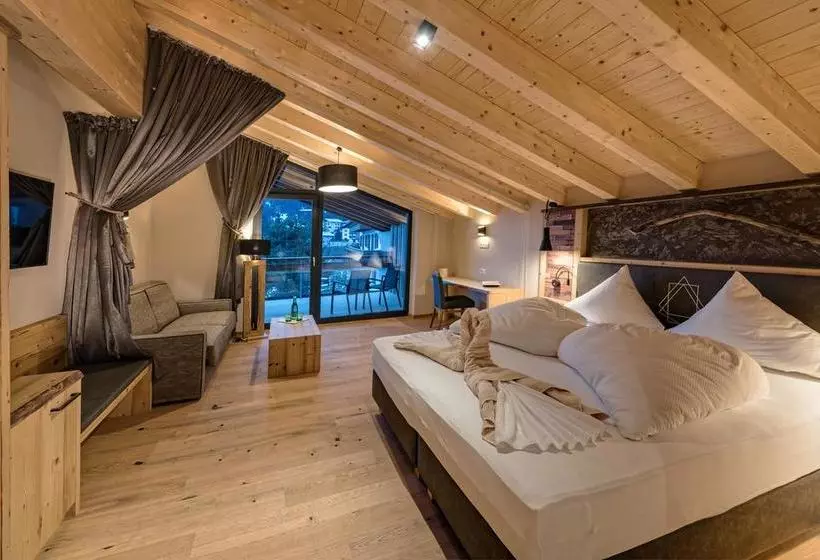 Hotelli Das Naturjuwel