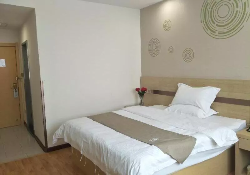 ホテル Greentree Inn Henan Shangqiu Liangyuan District Railway Station Express