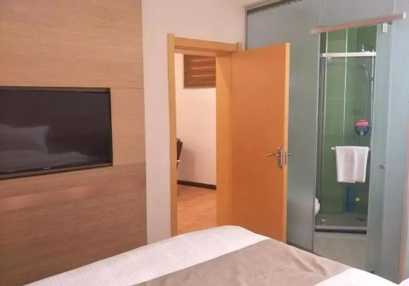 ホテル Greentree Inn Henan Shangqiu Liangyuan District Railway Station Express