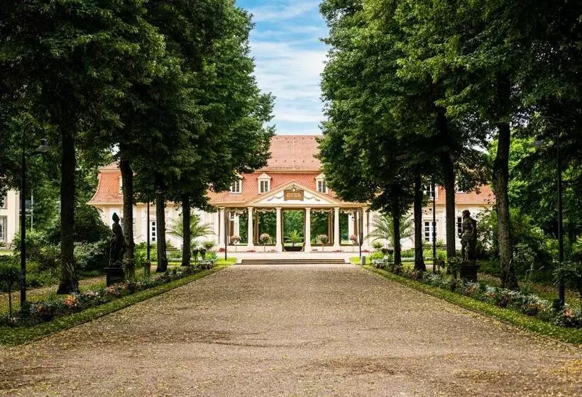 Hotelli Kurhaus Bad Bocklet