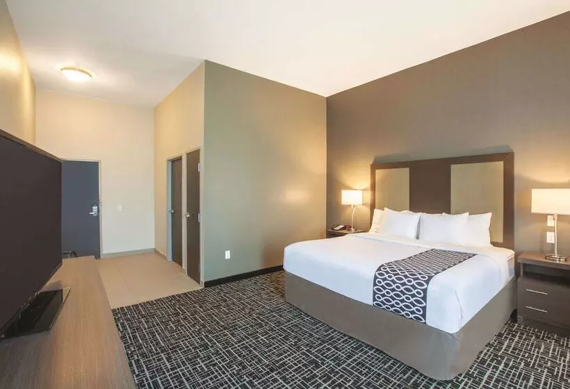 Hotelli La Quinta By Wyndham San Marcos Outlet Mall