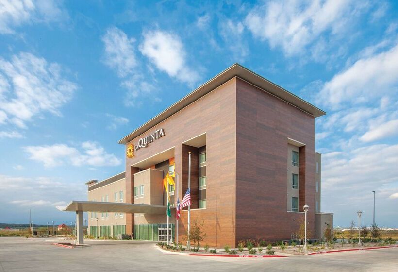 فندق La Quinta By Wyndham San Marcos Outlet Mall