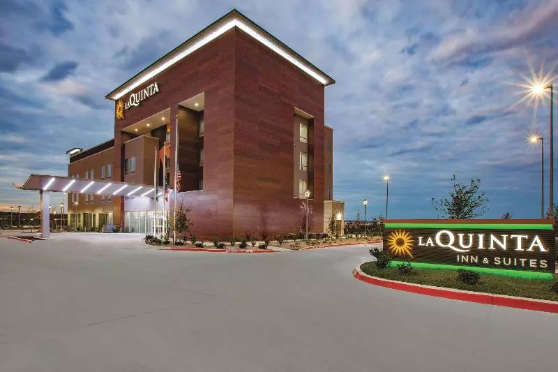 Hotelli La Quinta By Wyndham San Marcos Outlet Mall