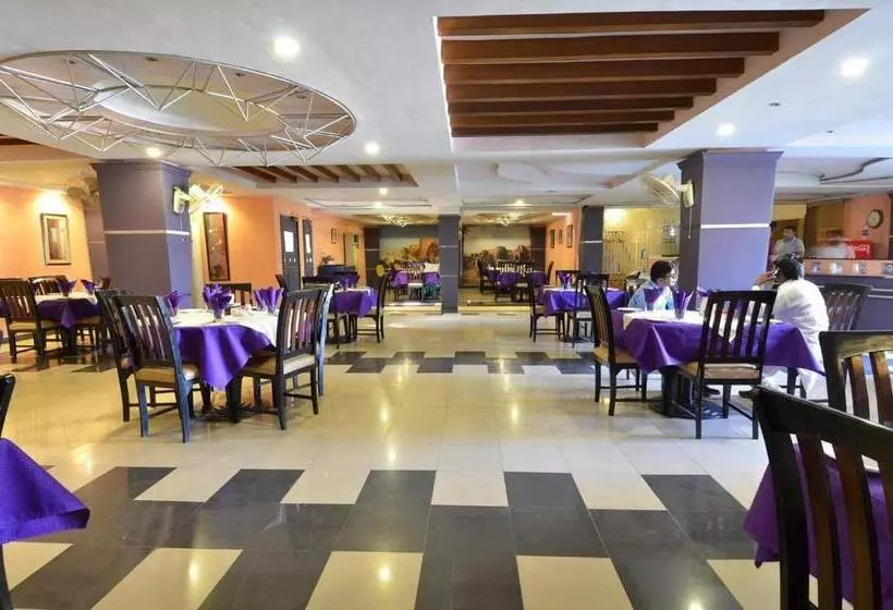 هتل Pak Continental