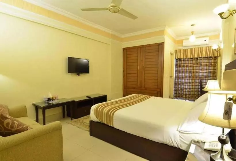 هتل Pak Continental