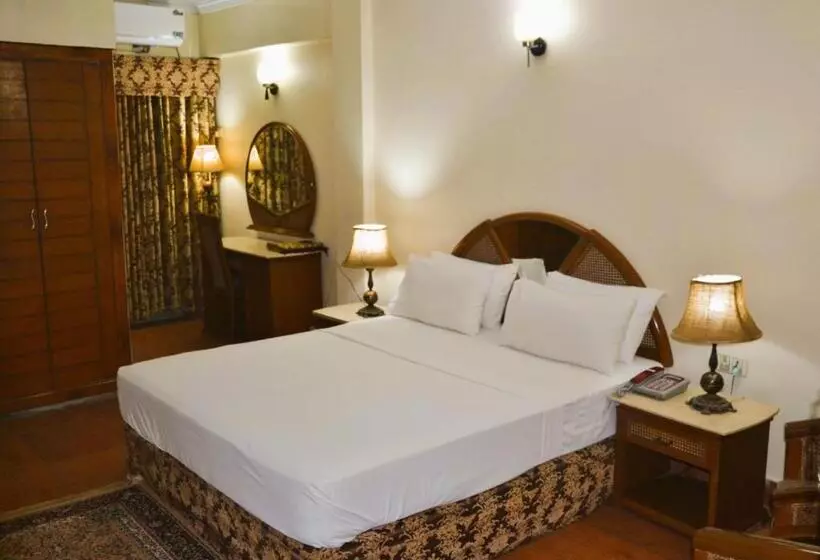 هتل Pak Continental