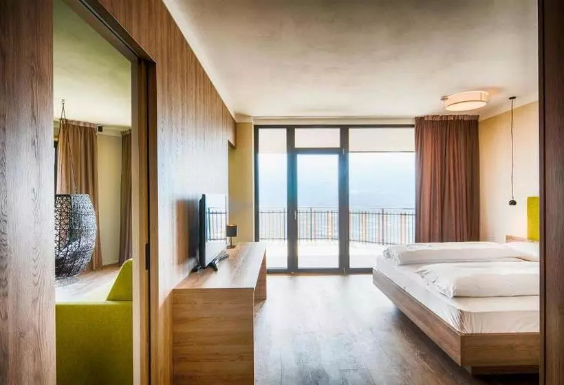 ホテル Plattenhof